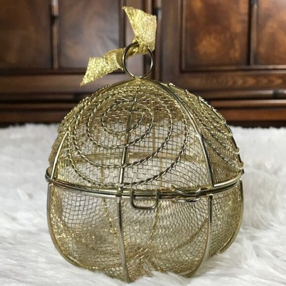 Gold Metal Cage Ornament & Red Medallion Square Tin Set - Picture 3 of 13